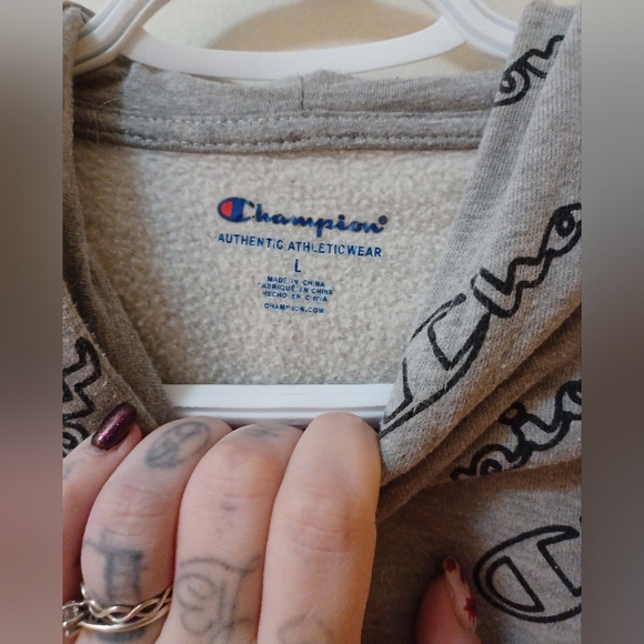 Champion hoodie - Picture 3 of 5
